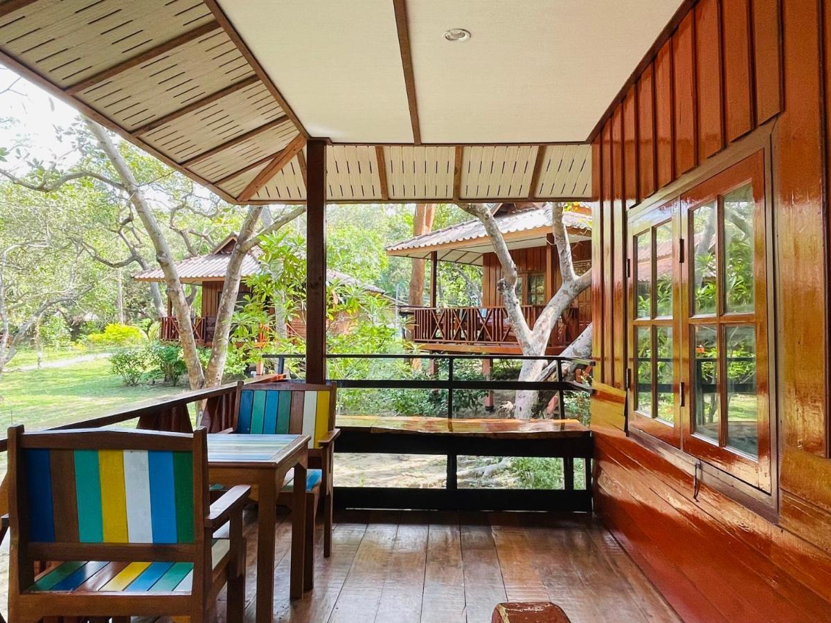 Marina Resort Koh Phayam Ranong Luaran gambar