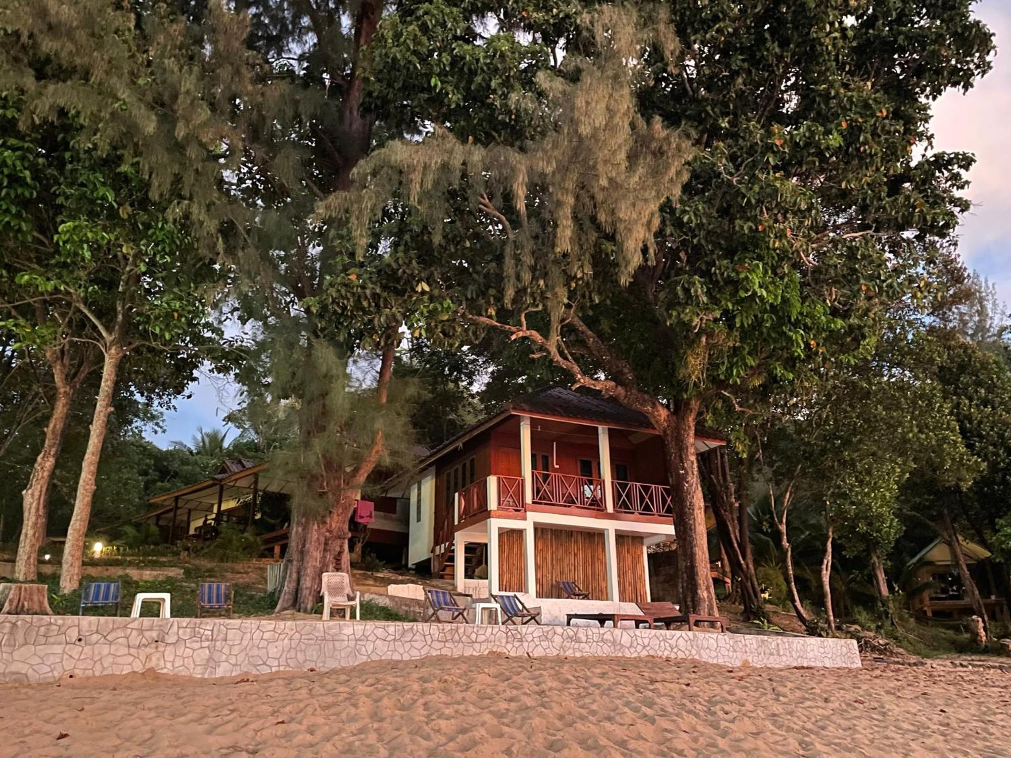 Marina Resort Koh Phayam Ranong Luaran gambar